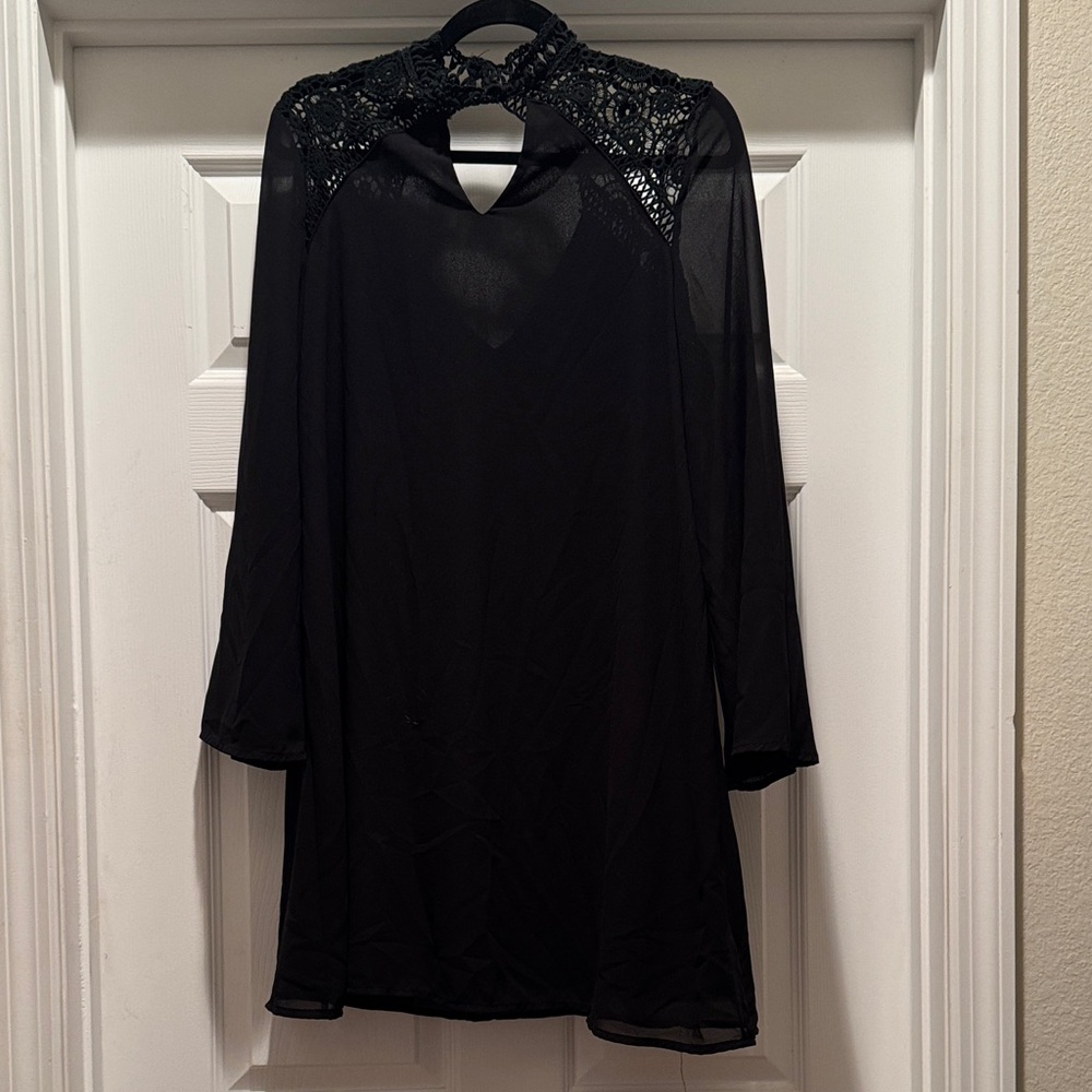 Elegant Black She Sky medium Lace Detail Dress